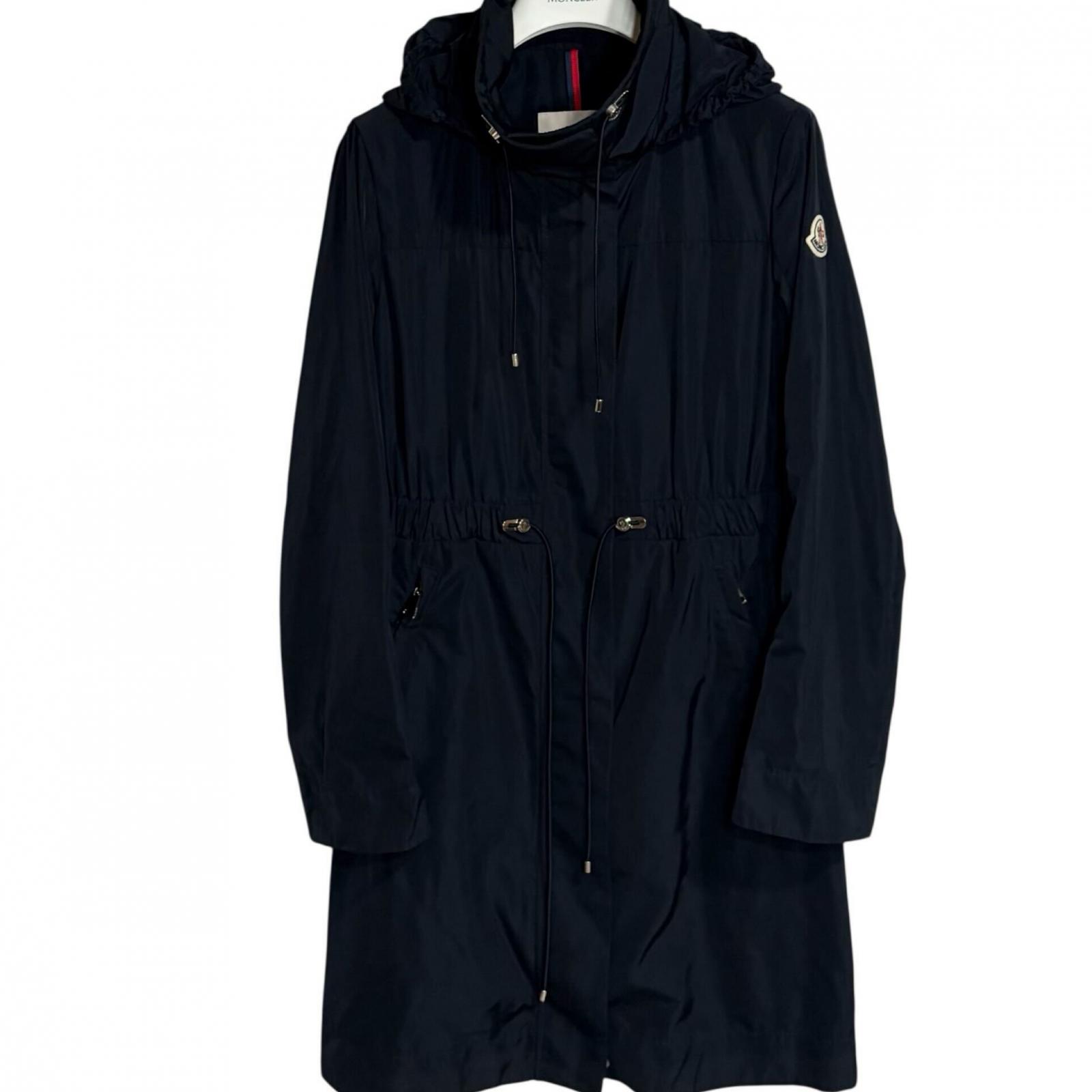 Used MONCLER MALACHITENylon jacket Dark navy Women
Used MONCLER MALACHITENylon jacket Dark navy Women