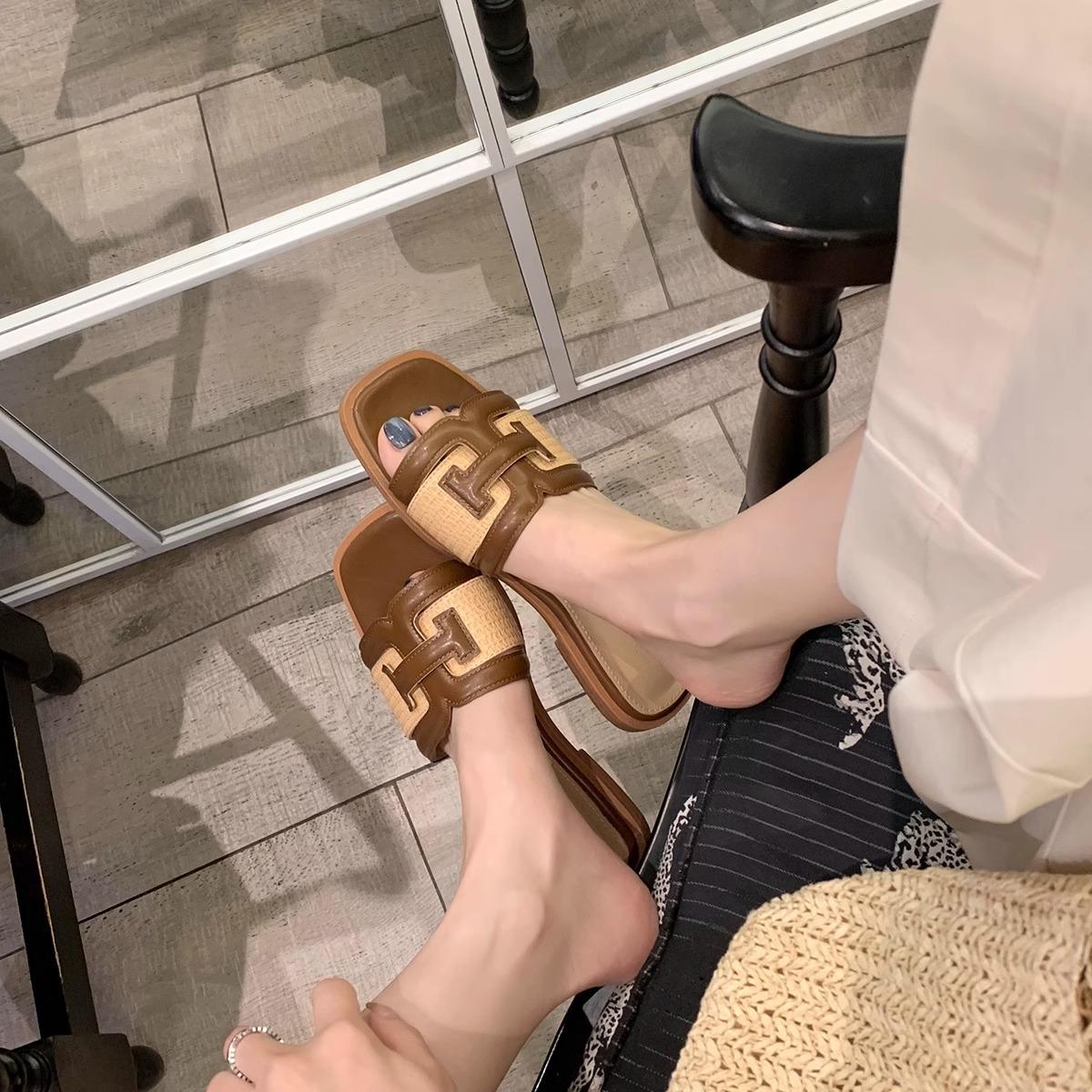 Sheepskin version~ Holiday style leather square head straw splicing versatile contrasting sandals women s summer wear 40
Sheepskin version~ Holiday style leather square head straw splicing versatile contrasting sandals women s summer wear 40