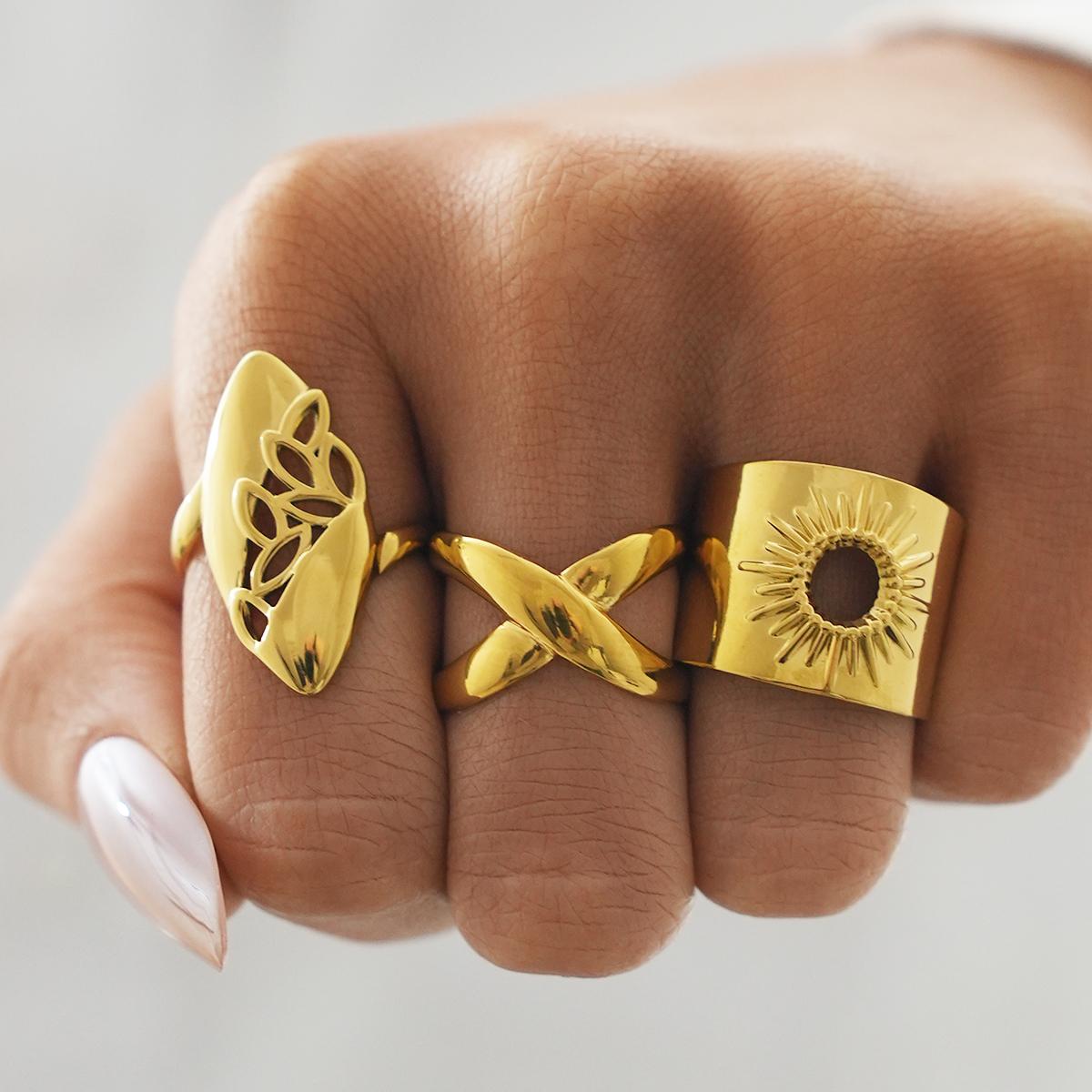 Exquisite Geometry Design Stainless Steel Rings 18K Gold Plated Waterproof High Quality Ladies Zircon For Daily Wear Vacation resizable
Exquisite Geometry Design Stainless Steel Rings 18K Gold Plated Waterproof High Quality Ladies Zircon For Daily Wear Vacation resizable