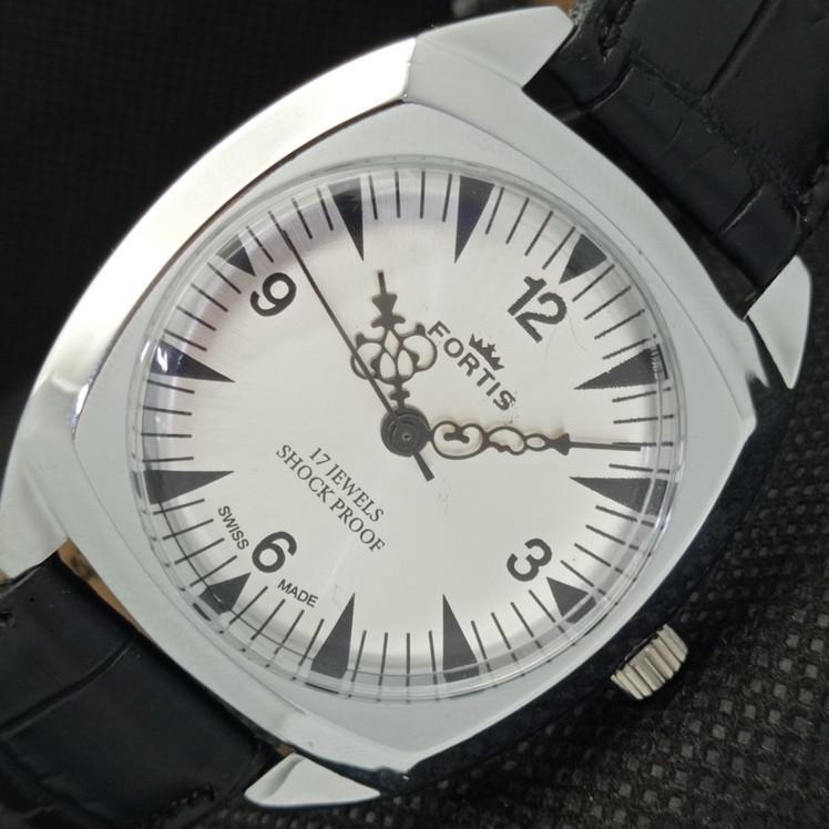REFURBISHED FORTIS WINDING SWISS MENS WRIST SILVER DIAL WATCH 622b-a416688-2 lot622b-a416688
REFURBISHED FORTIS WINDING SWISS MENS WRIST SILVER DIAL WATCH 622b-a416688-2 lot622b-a416688