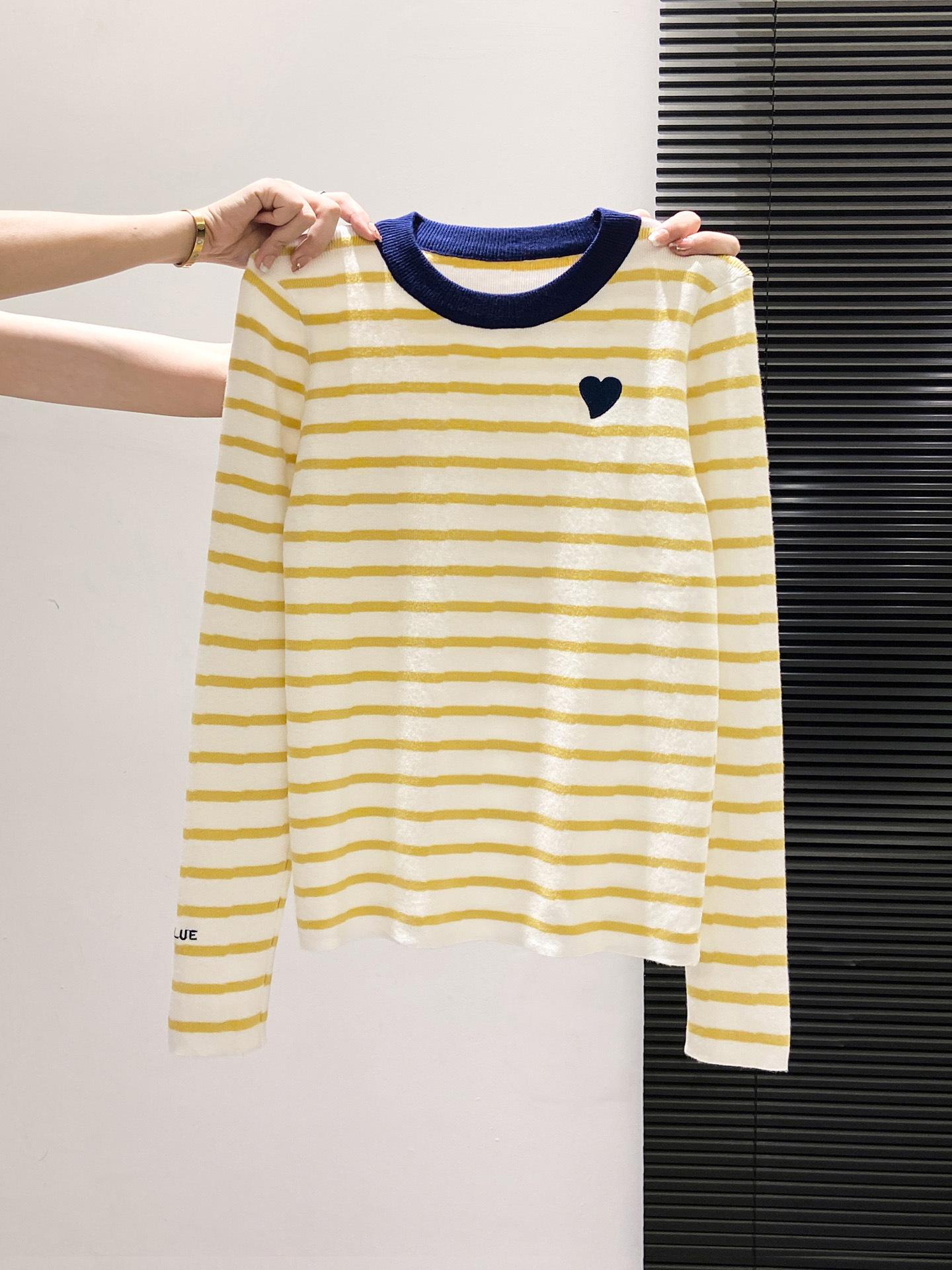 Korean age-reducing striped knitted sweater 2025 spring and autumn design sense is thin and versatile contrasting color round neck L
Korean age-reducing striped knitted sweater 2025 spring and autumn design sense is thin and versatile contrasting color round neck L