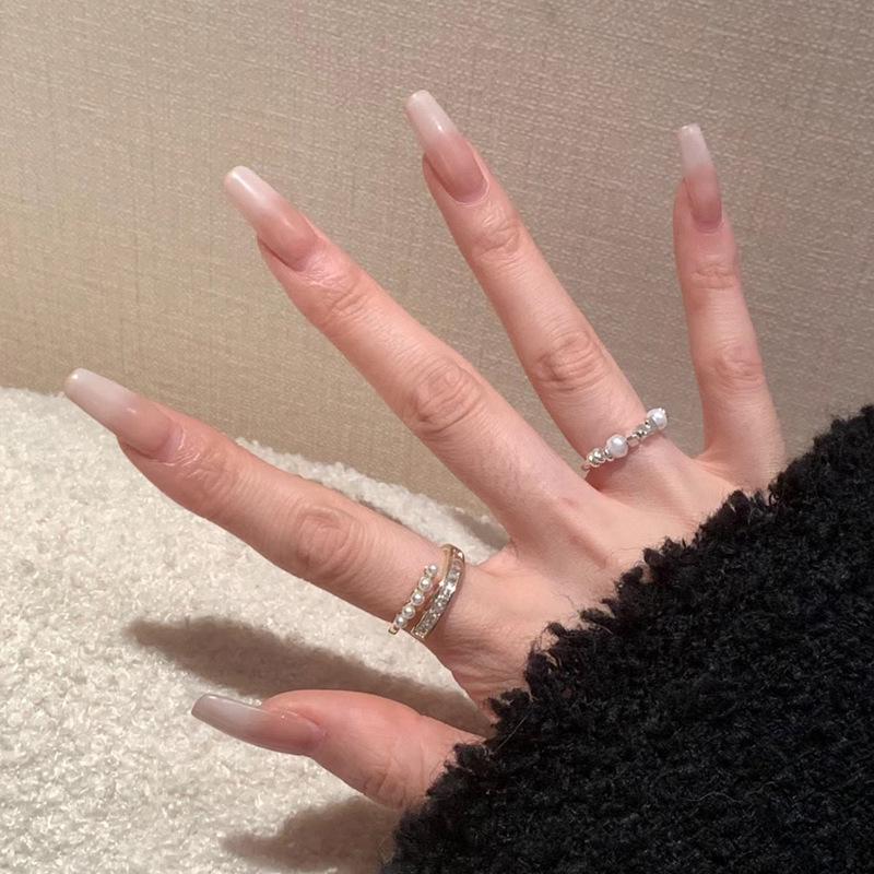 Elegant European & American Minimalist Milky White Gradient Nail Art Stickers - Removable Fake Tips UV Gel Polish Kit
Elegant European & American Minimalist Milky White Gradient Nail Art Stickers - Removable Fake Tips UV Gel Polish Kit