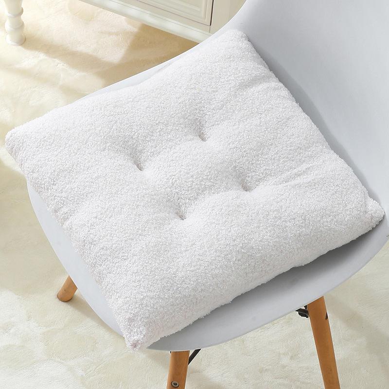 Толстая плюшевая подушка для офисного, студенческого или учительского табурета 30x30cm
Толстая плюшевая подушка для офисного, студенческого или учительского табурета 30x30cm