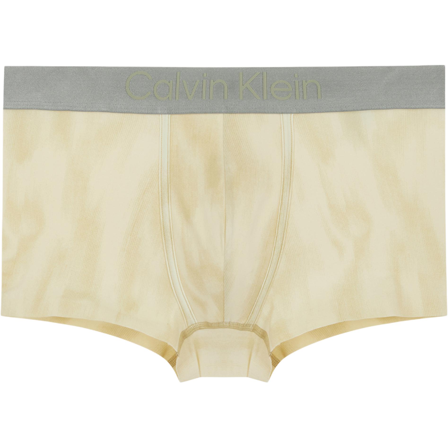 Calvin Klein Low Rise Slim Fit Boxer Briefs Men Underwear Yellow NB4127-W0X XL
Calvin Klein Low Rise Slim Fit Boxer Briefs Men Underwear Yellow NB4127-W0X XL