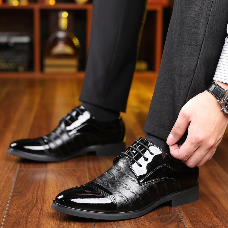 Spring Business Leather Shoes Dress Single Shoes Patent Leather Glossy Men S Shoes Pointed Lace-Up Leather Shoes 44 чорний
Spring Business Leather Shoes Dress Single Shoes Patent Leather Glossy Men S Shoes Pointed Lace-Up Leather Shoes 44 чорний