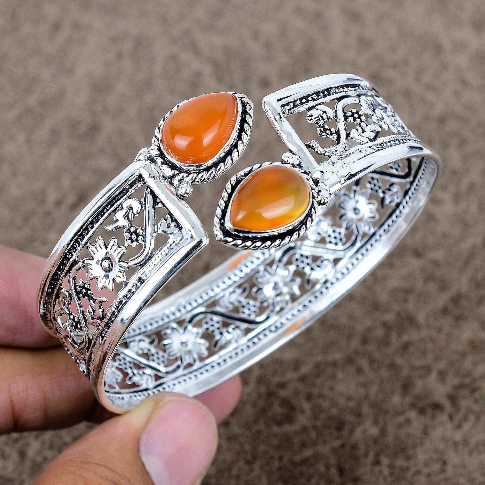 Carnelian Gemstone Handmade 925 Sterling Silver Cuff Bangle Adjustable KKG-779
Carnelian Gemstone Handmade 925 Sterling Silver Cuff Bangle Adjustable KKG-779