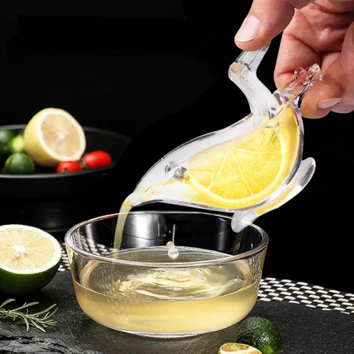 Acrylic Lemon Clip Boat-Shaped Lemon Squeezer Transparent Fruit Juicer Manual Citrus Juicer Kitchen Gadget
Acrylic Lemon Clip Boat-Shaped Lemon Squeezer Transparent Fruit Juicer Manual Citrus Juicer Kitchen Gadget