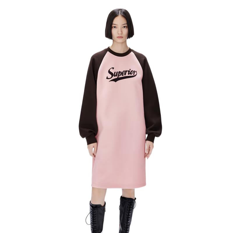 MO&Co. Contrast Raglan Sleeve Sweatshirt Dress XS (155)
MO&Co. Contrast Raglan Sleeve Sweatshirt Dress XS (155)