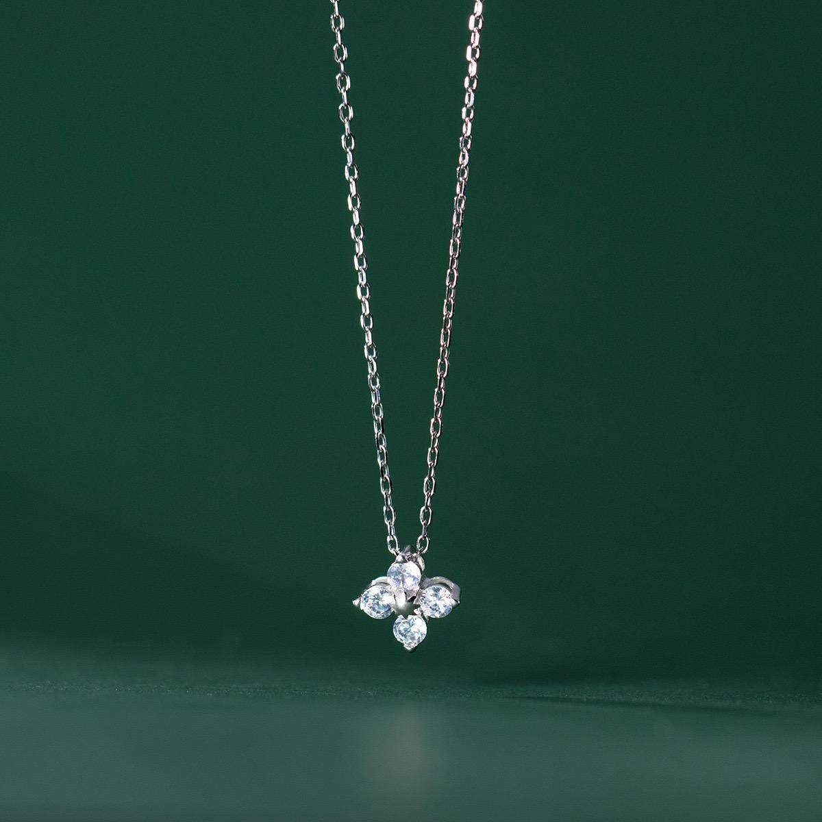 S925 Sterling Silver Necklaces For Women Simple Chain Fashion Minimalist Pendant FLower Necklaces Badminton Shape Birthday Gift
S925 Sterling Silver Necklaces For Women Simple Chain Fashion Minimalist Pendant FLower Necklaces Badminton Shape Birthday Gift