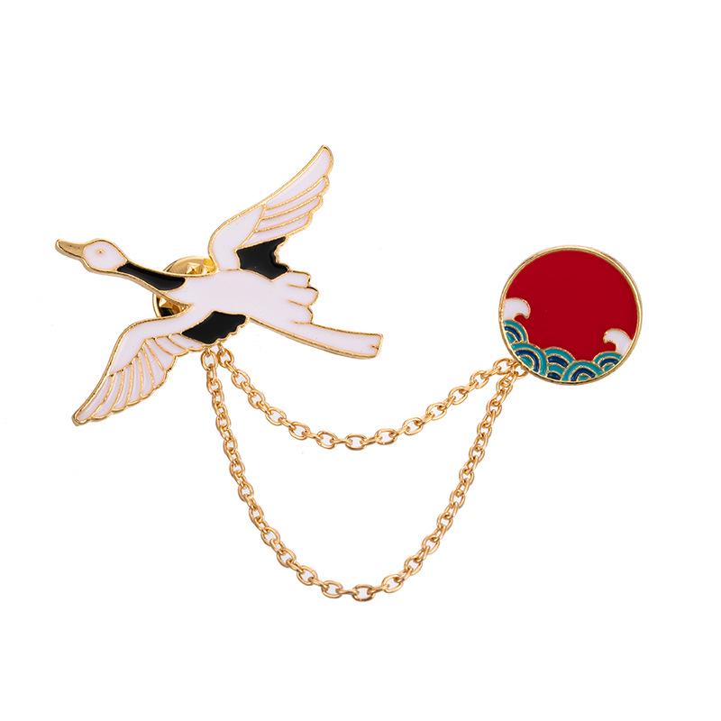 Crayon Shin-chan Brooch: Cloud, Crane, Dolphin, Planet, Rocket Drip Oil Alloy Pin for Bags & Clothes.
Crayon Shin-chan Brooch: Cloud, Crane, Dolphin, Planet, Rocket Drip Oil Alloy Pin for Bags & Clothes.