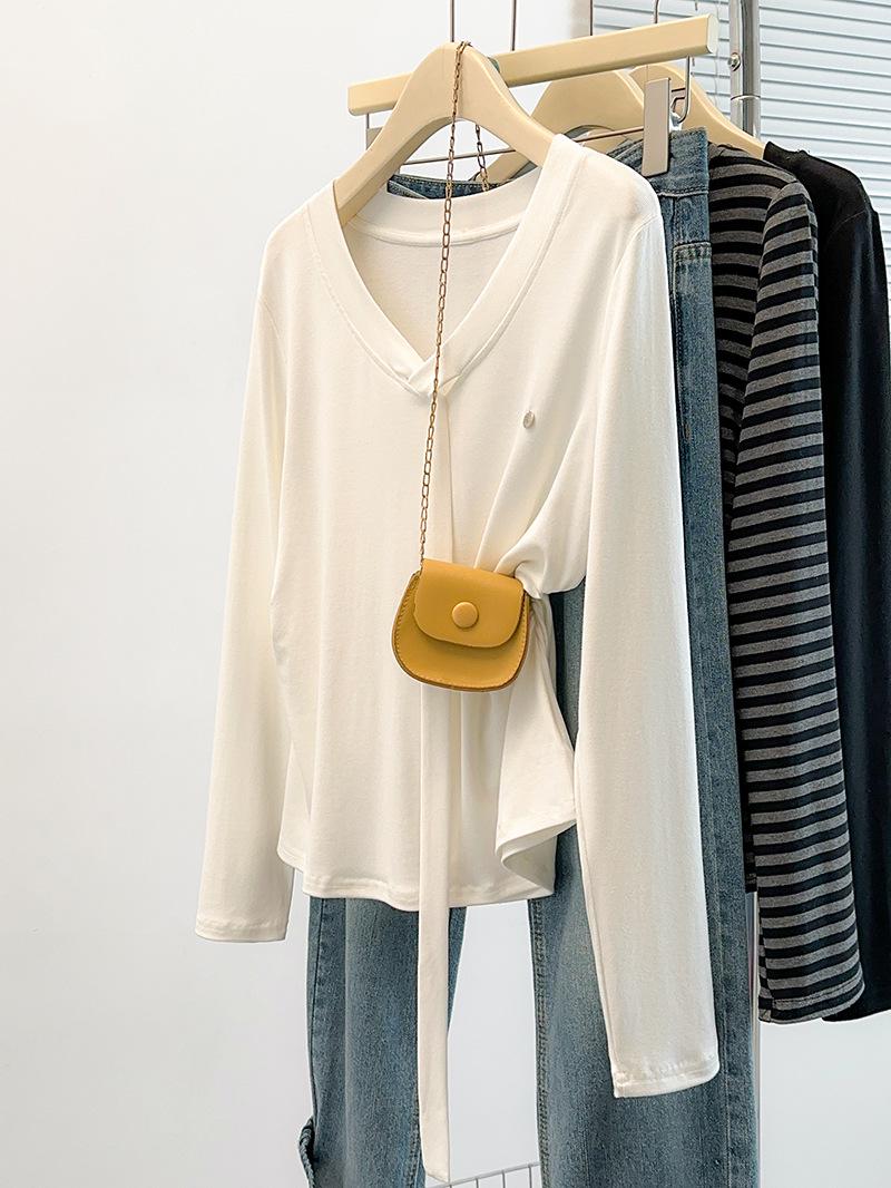 Women s Plus Size Ribbon Stripe Long Sleeve Knit Top XL
Women s Plus Size Ribbon Stripe Long Sleeve Knit Top XL