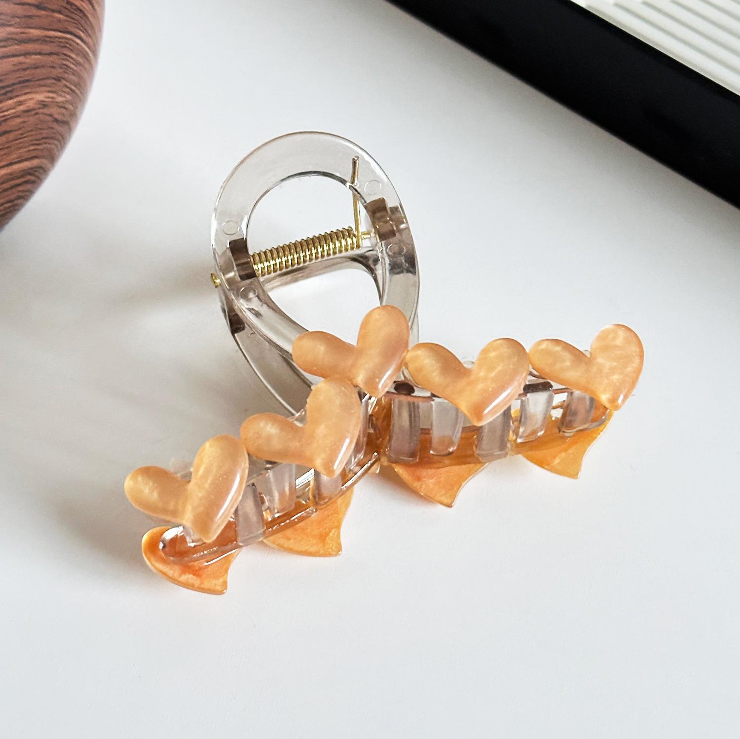 Jelly Premium Heart Hair Claw Clip Perfect For Women Seeking Elegant Versatile Hair Accessories Orange 8.7cm
Jelly Premium Heart Hair Claw Clip Perfect For Women Seeking Elegant Versatile Hair Accessories Orange 8.7cm