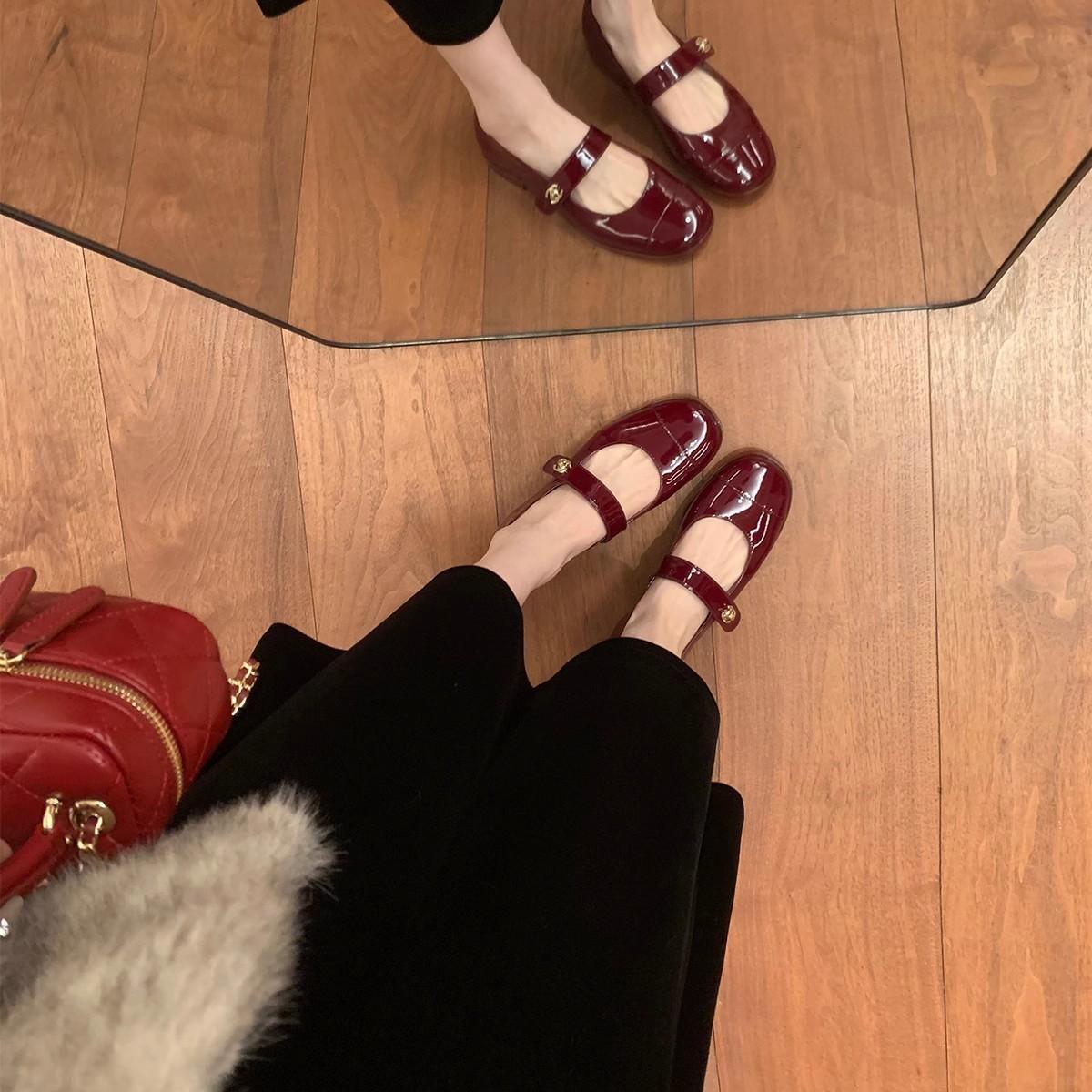 Sheepskin version~ Xiaoxiangfeng thick heel round head Mary Jane shoes women s British style black small leather shoes versatile leather single shoes 34
Sheepskin version~ Xiaoxiangfeng thick heel round head Mary Jane shoes women s British style black small leather shoes versatile leather single shoes 34