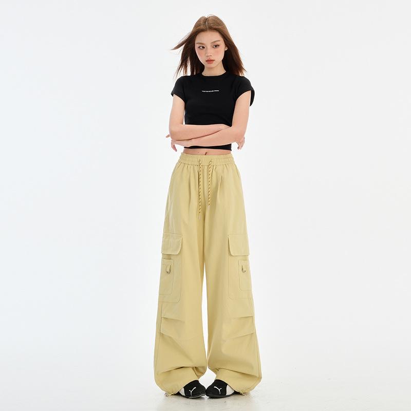 Women s Spring 2025 High-Waisted Elastic Cargo Pants with Drawstring - Tapered and Versatile for Casual Wear Medium
Women s Spring 2025 High-Waisted Elastic Cargo Pants with Drawstring - Tapered and Versatile for Casual Wear Medium