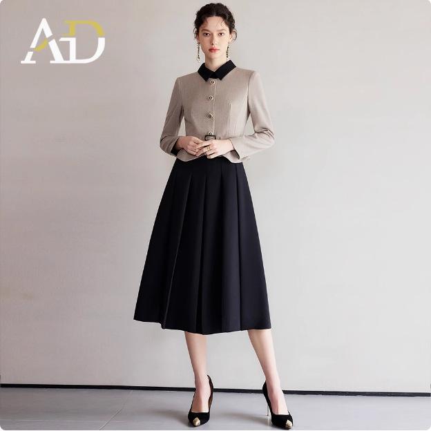 Модное облегающее платье-двойка «маленькое черное платье» с цветовыми блоками на осень/зиму – женская формальная одежда Extra Large
Модное облегающее платье-двойка «маленькое черное платье» с цветовыми блоками на осень/зиму – женская формальная одежда Extra Large