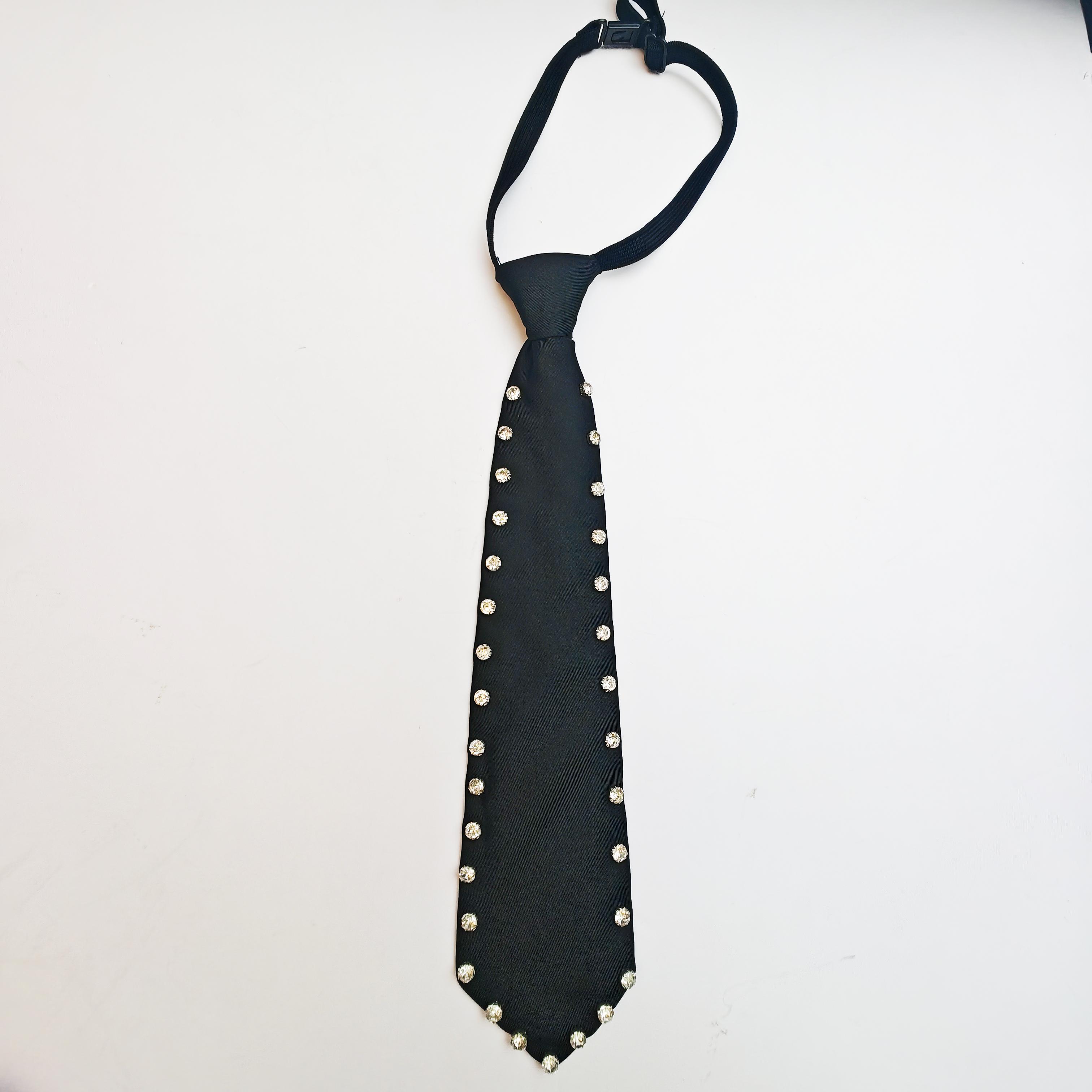A Pair of Handmade Polyester-Free Pure Color Tie Nails with Pearls or Nails and Rhinestones to Decorate Unisex Outing Party Work Clothing Tie чорний
A Pair of Handmade Polyester-Free Pure Color Tie Nails with Pearls or Nails and Rhinestones to Decorate Unisex Outing Party Work Clothing Tie чорний
