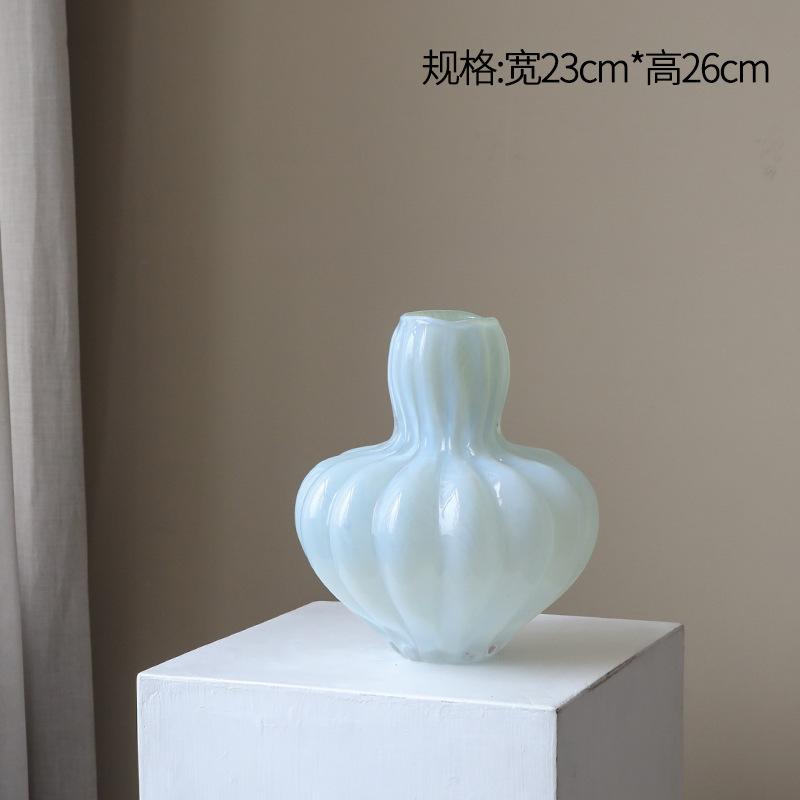 French Vintage Glass Vase Luxury Home Decor for Living Room Tabletop Flower Arrangement
French Vintage Glass Vase Luxury Home Decor for Living Room Tabletop Flower Arrangement