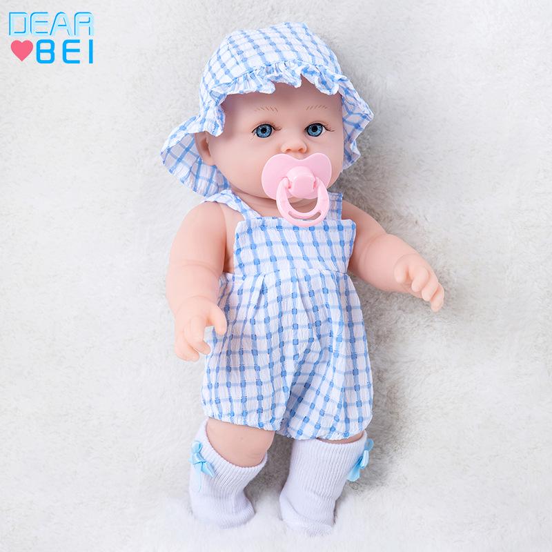 12-дюймовая виниловая кукла-младенец с меняющейся одеждой в подарок
12-дюймовая виниловая кукла-младенец с меняющейся одеждой в подарок