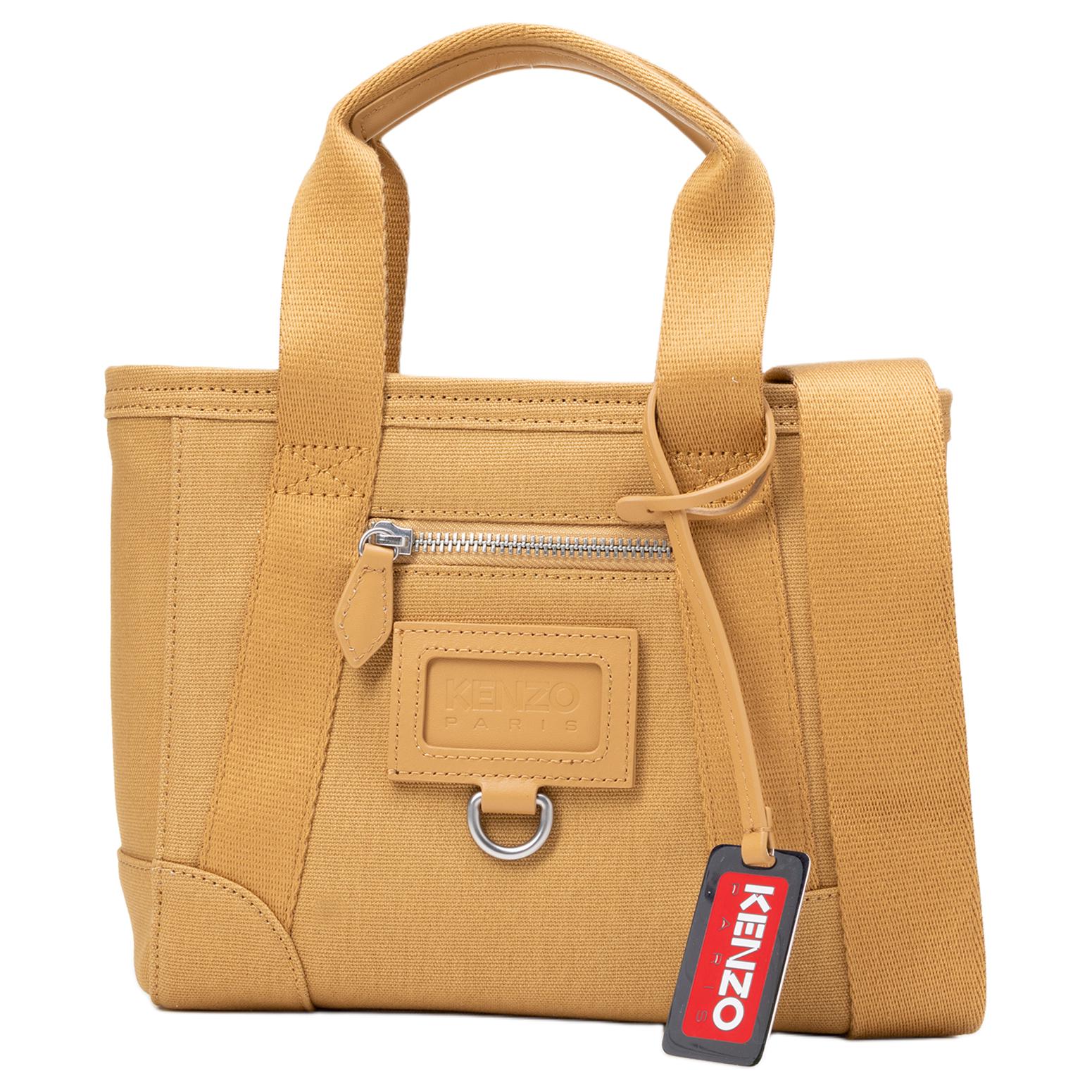 Kenzo Paris Reversible Metal Logo Cotton Canvas Tote Bag Women Tote Bags Beige FD52SA921F0112 Basic Set (Bag+Dust Bag)
Kenzo Paris Reversible Metal Logo Cotton Canvas Tote Bag Women Tote Bags Beige FD52SA921F0112 Basic Set (Bag+Dust Bag)