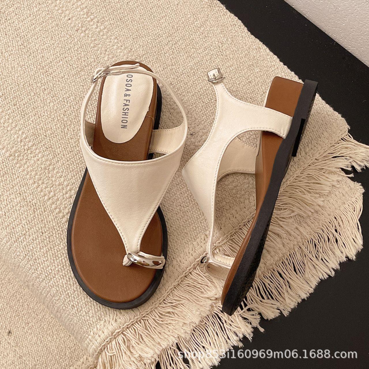 Bohemian square head flat-soled sandals for women s outer wear 2025 summer new simple one-word buckle wedge sandals for women 35 белый
Bohemian square head flat-soled sandals for women s outer wear 2025 summer new simple one-word buckle wedge sandals for women 35 белый