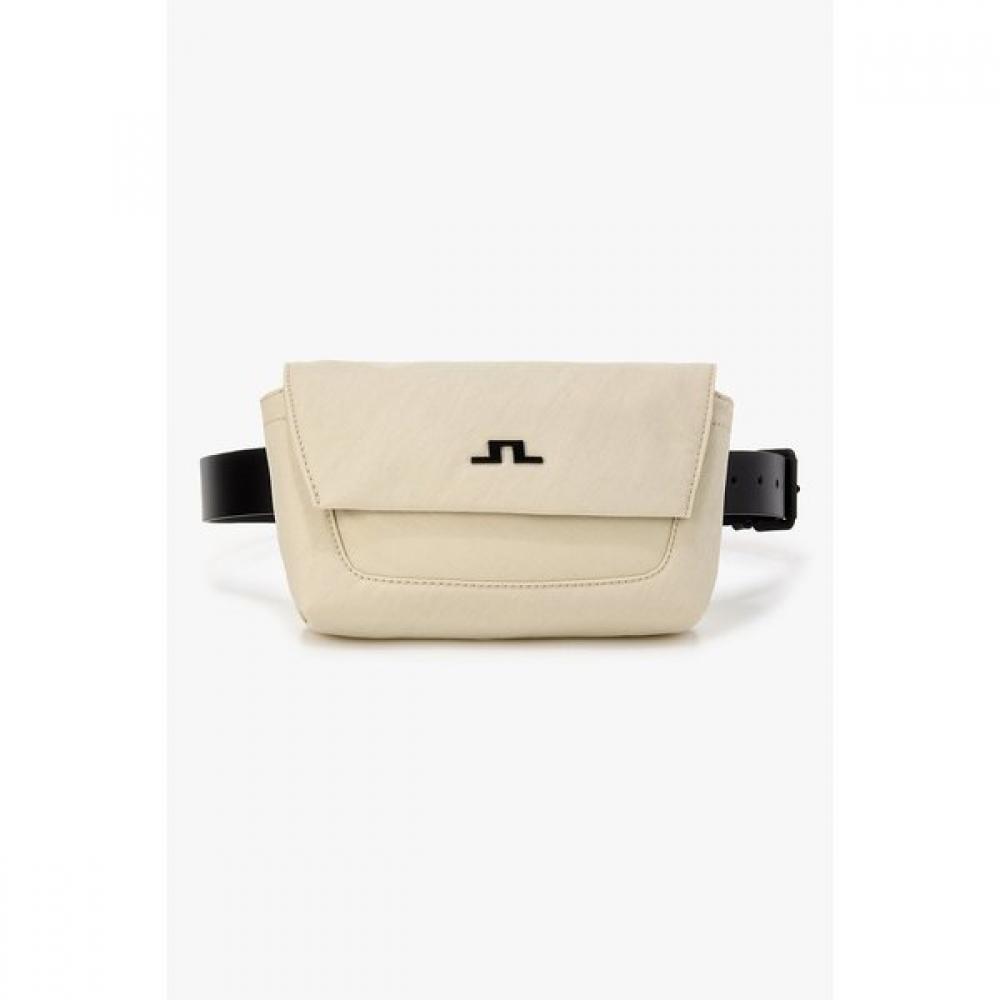 J.lindeberg 26 Year Lena 2.0 Belt Bag beige
J.lindeberg 26 Year Lena 2.0 Belt Bag beige