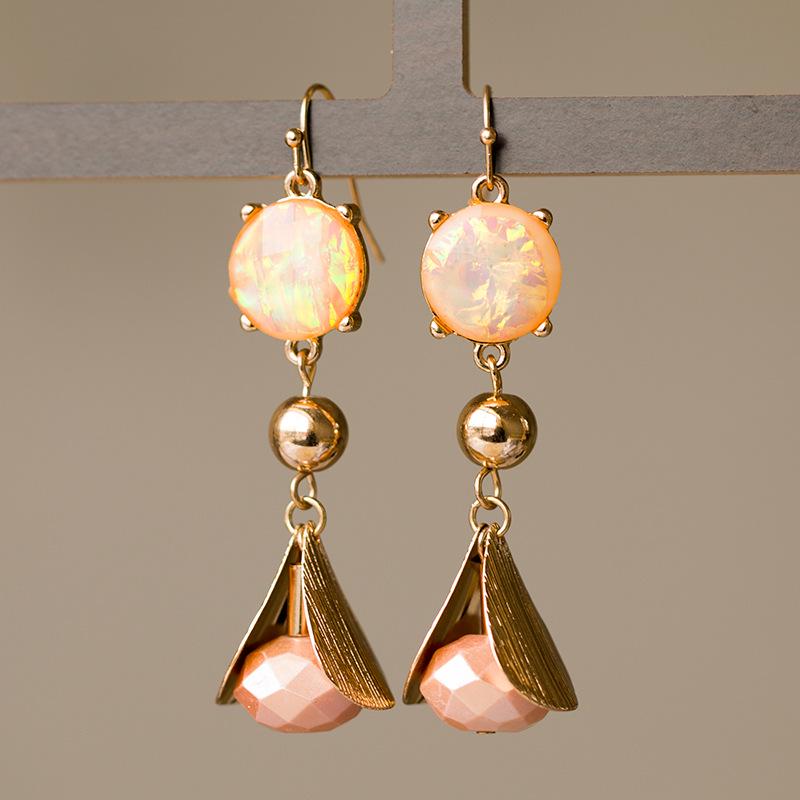 Универсальные серьги-пусеты из сплава в европейском и американском стиле: Красочные, Блестящие, Модные Аксессуары
Универсальные серьги-пусеты из сплава в европейском и американском стиле: Красочные, Блестящие, Модные Аксессуары