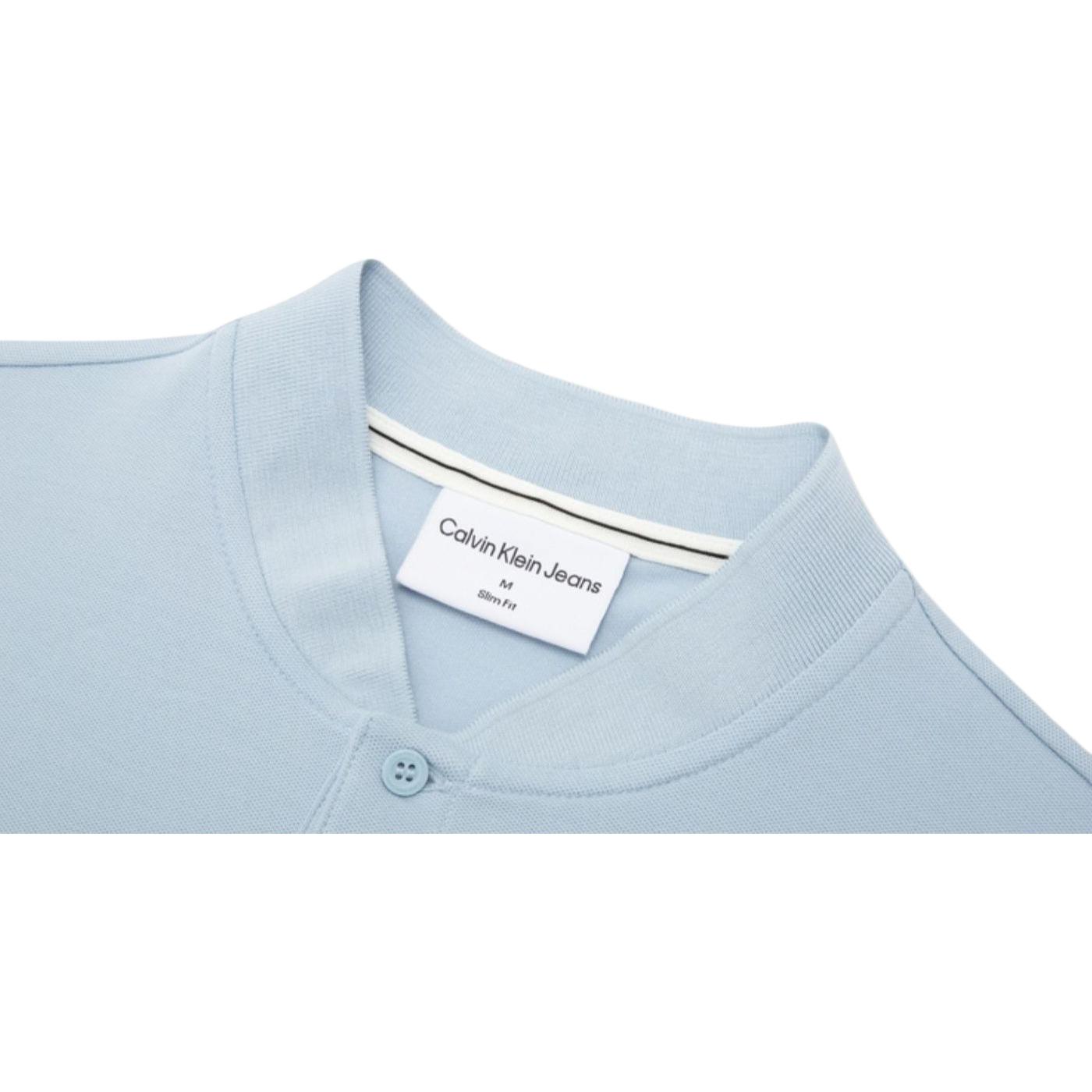 Calvin Klein Вышитая дышащая рубашка поло Slim Fit с коротким рукавом Мужские рубашки поло светло-синего цвета J320628-C1U S
Calvin Klein Вышитая дышащая рубашка поло Slim Fit с коротким рукавом Мужские рубашки поло светло-синего цвета J320628-C1U S