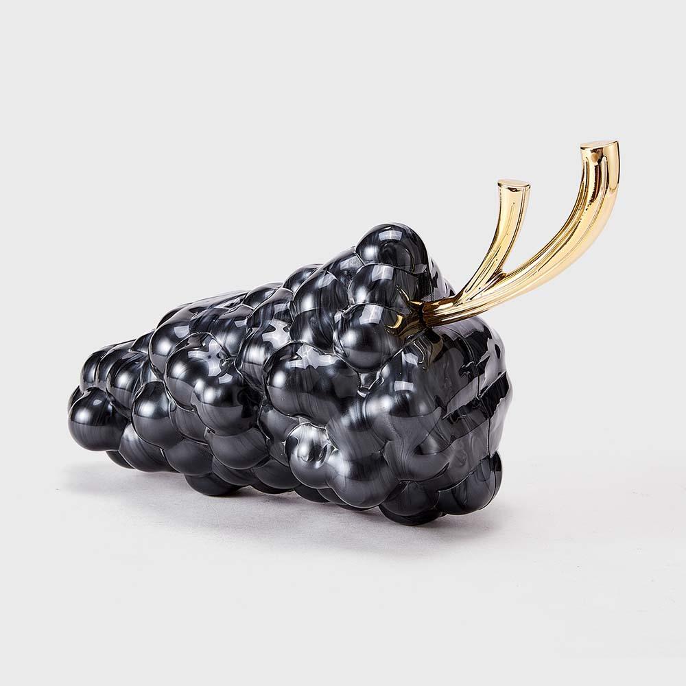 Women Acrylic Grape Shaped Chain Shoulder Bags Creative Design Fashion Mini Purse Party Banquet Clutch Bag Party Wedding Wallets чёрный
Women Acrylic Grape Shaped Chain Shoulder Bags Creative Design Fashion Mini Purse Party Banquet Clutch Bag Party Wedding Wallets чёрный