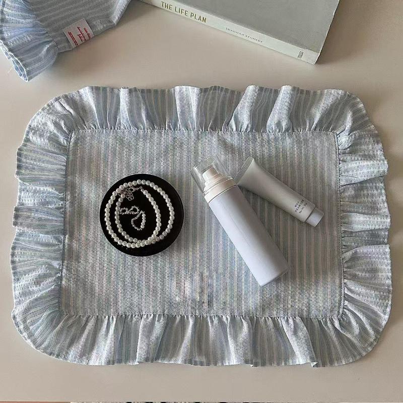 Ruffle Placemats Pink Blue Stripe Table Decoration Set Cute Home Decor for Kitchen Dining Room Daily Meal Settings M
Ruffle Placemats Pink Blue Stripe Table Decoration Set Cute Home Decor for Kitchen Dining Room Daily Meal Settings M