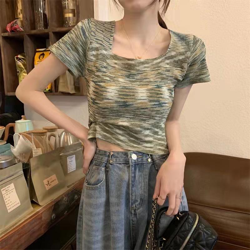 Летний новый корейский стиль, простая мода, радужная расцветка, мягкий восковой квадратный воротник, короткий рукав, свитер, женская футболка, топ One size
Летний новый корейский стиль, простая мода, радужная расцветка, мягкий восковой квадратный воротник, короткий рукав, свитер, женская футболка, топ One size