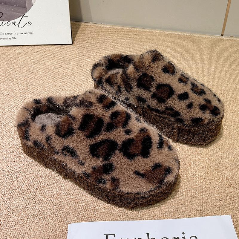 Women s Baotou Lightweight and Comfortable a Footstirrup Heightening Winter Warm Cold Padded Non-slip Wear-resistant Leisure Cotton Slippers 40 леопард друку кольору
Women s Baotou Lightweight and Comfortable a Footstirrup Heightening Winter Warm Cold Padded Non-slip Wear-resistant Leisure Cotton Slippers 40 леопард друку кольору