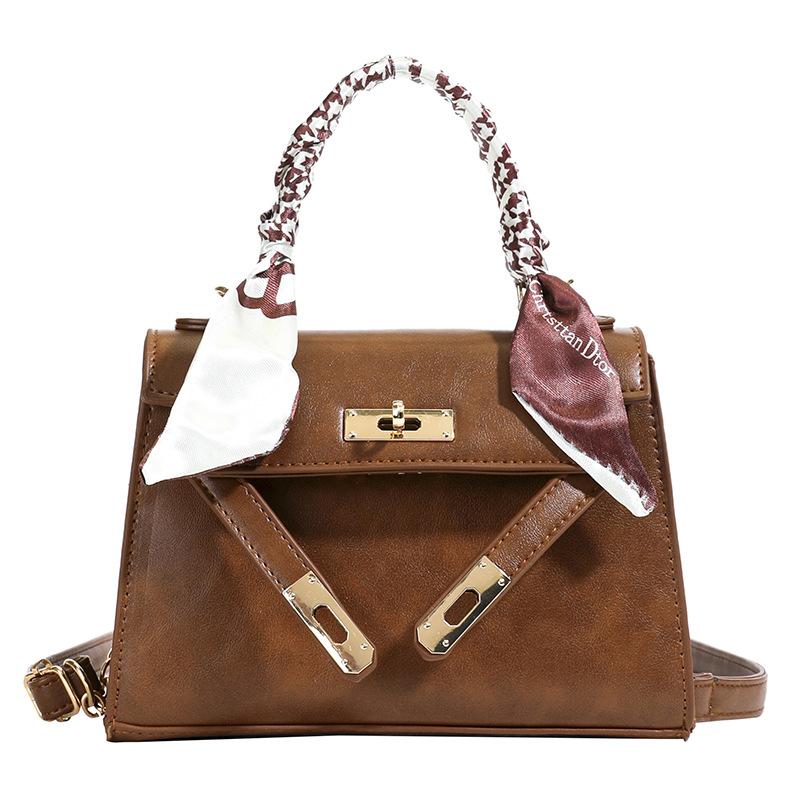 Модная сумка Женская Новая Повседневная Универсальная Сумка через плечо Сумка-мессенджер коричневый
Модная сумка Женская Новая Повседневная Универсальная Сумка через плечо Сумка-мессенджер коричневый