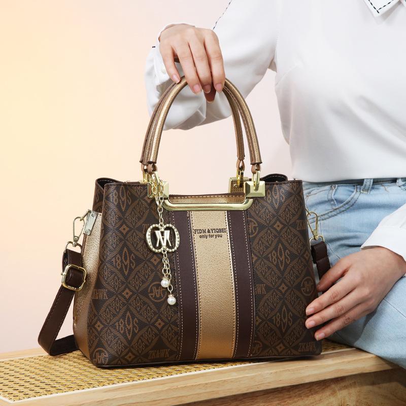 Bag Women s Large Capacity Tote Bag 2025 New Niche Fashion Flower Casual One Shoulder Crossbody Trend Handbag
Bag Women s Large Capacity Tote Bag 2025 New Niche Fashion Flower Casual One Shoulder Crossbody Trend Handbag