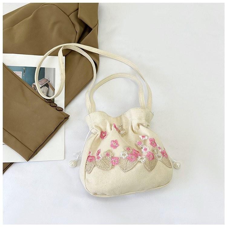 Lovely Fresh Sweet Style Handcrafted Lace And Embroidery Small Bucket Shoulder Bag маджента
Lovely Fresh Sweet Style Handcrafted Lace And Embroidery Small Bucket Shoulder Bag маджента