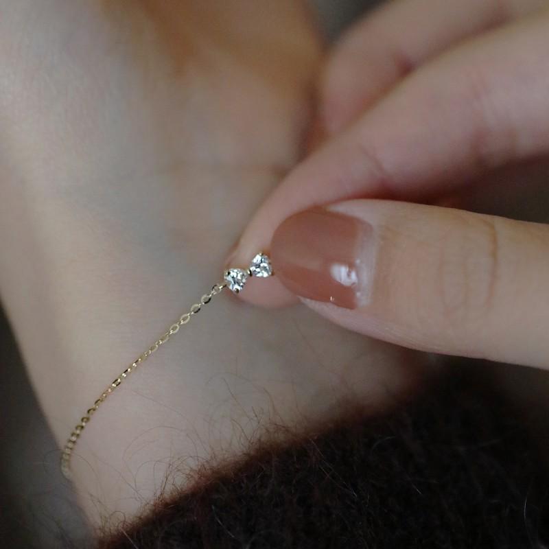 925 Sterling Silver Plated 14k Gold Shiny Zircon Bow Bracelet for Women Korean Temperament Exquisite Wrist Jewelry Gift Gold
925 Sterling Silver Plated 14k Gold Shiny Zircon Bow Bracelet for Women Korean Temperament Exquisite Wrist Jewelry Gift Gold