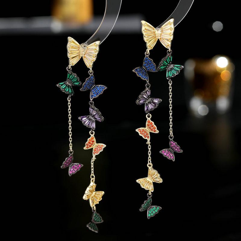 Temperament Cubic Zirconia Inlaid Decorative Facial Earrings Long Tassel Flying Butterfly Earrings
Temperament Cubic Zirconia Inlaid Decorative Facial Earrings Long Tassel Flying Butterfly Earrings