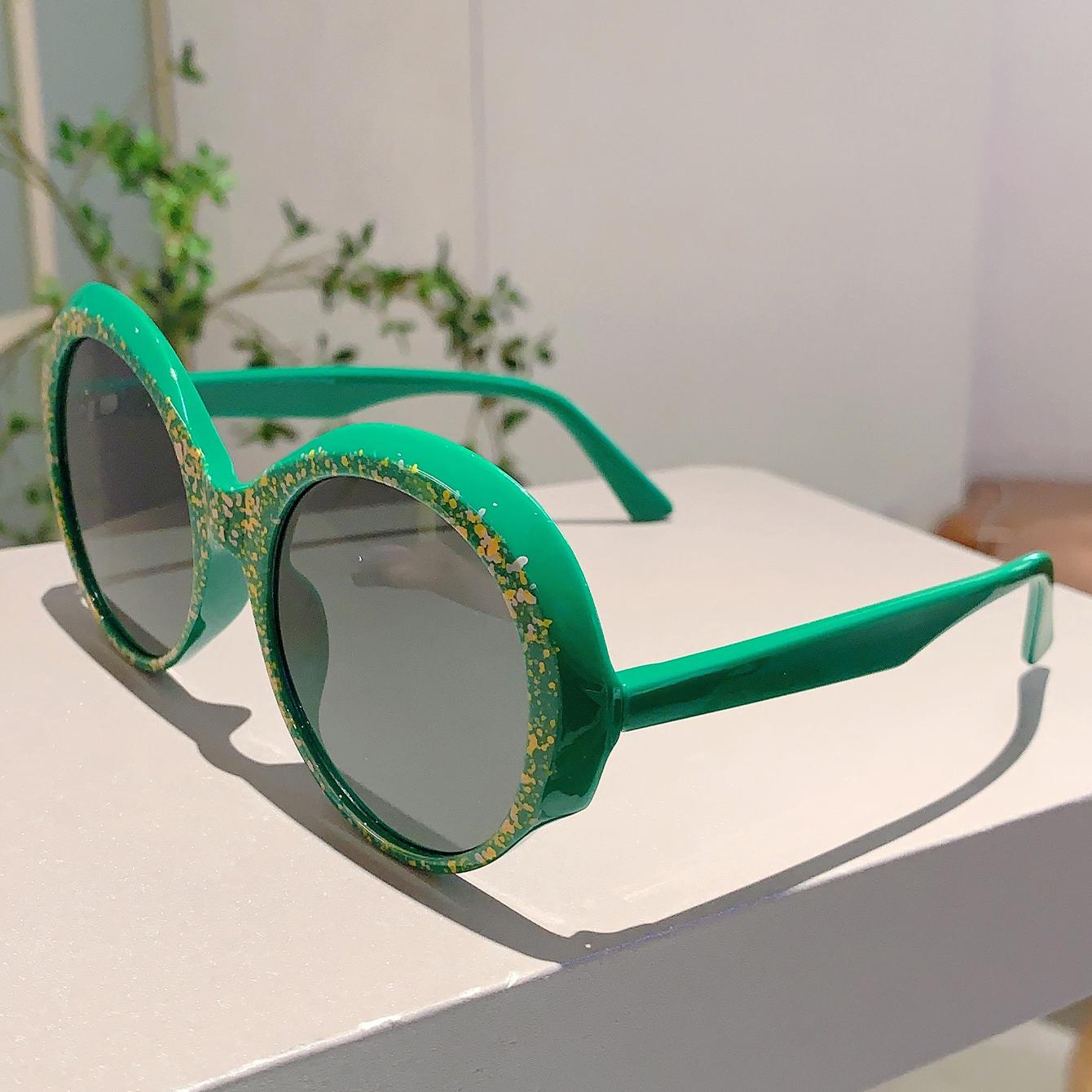 Винтажные круглые солнцезащитные очки Женские Модные Градиентные Многоцветные Уличные Очки Трендовые Стильные Дизайнерские Солнцезащитные Очки
Винтажные круглые солнцезащитные очки Женские Модные Градиентные Многоцветные Уличные Очки Трендовые Стильные Дизайнерские Солнцезащитные Очки