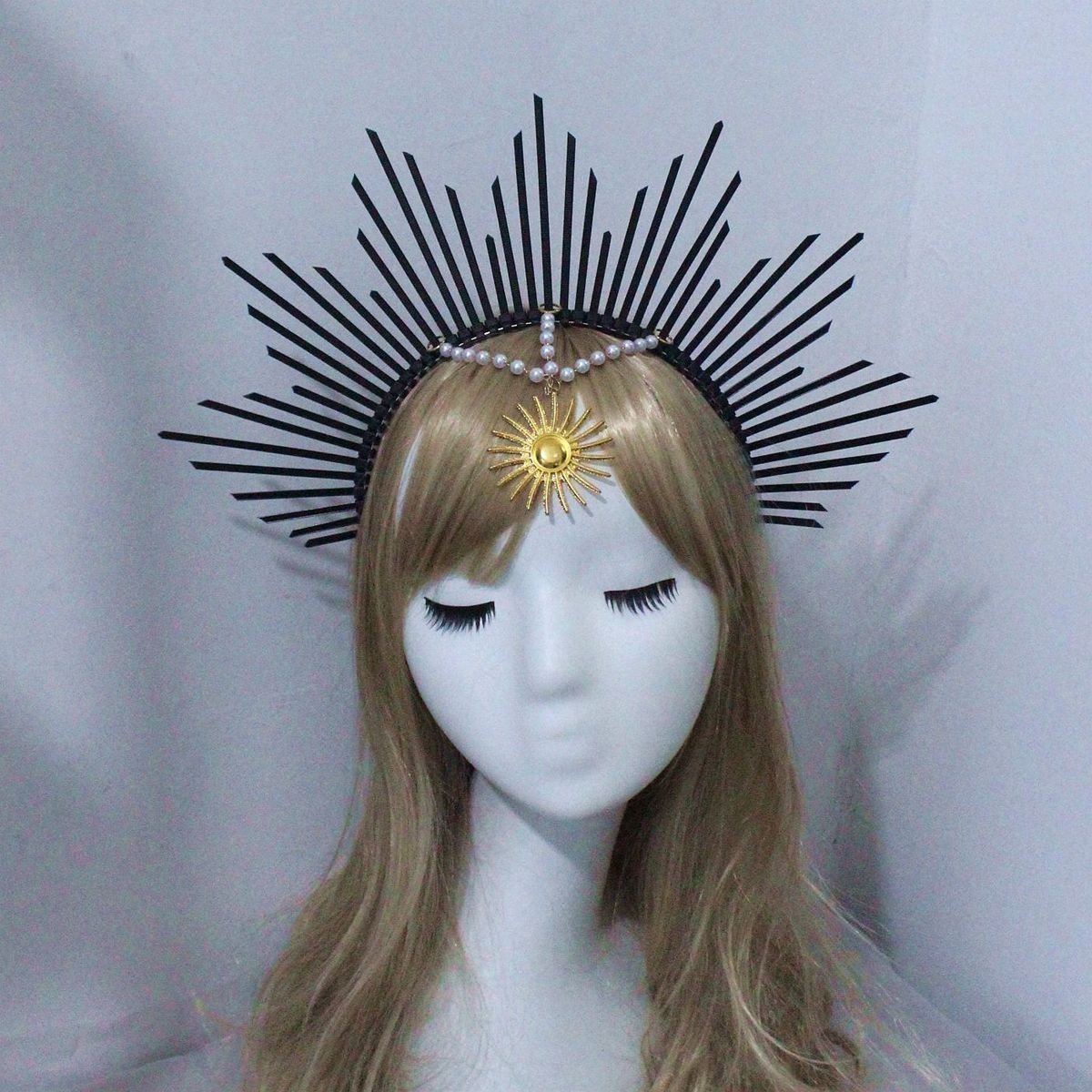 Handmade Sun Halo Crown Headband Gold Silver Black Star Hair Band Gothic Lolita Goddess Queen Anna Tiara Headpiece Accessories
Handmade Sun Halo Crown Headband Gold Silver Black Star Hair Band Gothic Lolita Goddess Queen Anna Tiara Headpiece Accessories