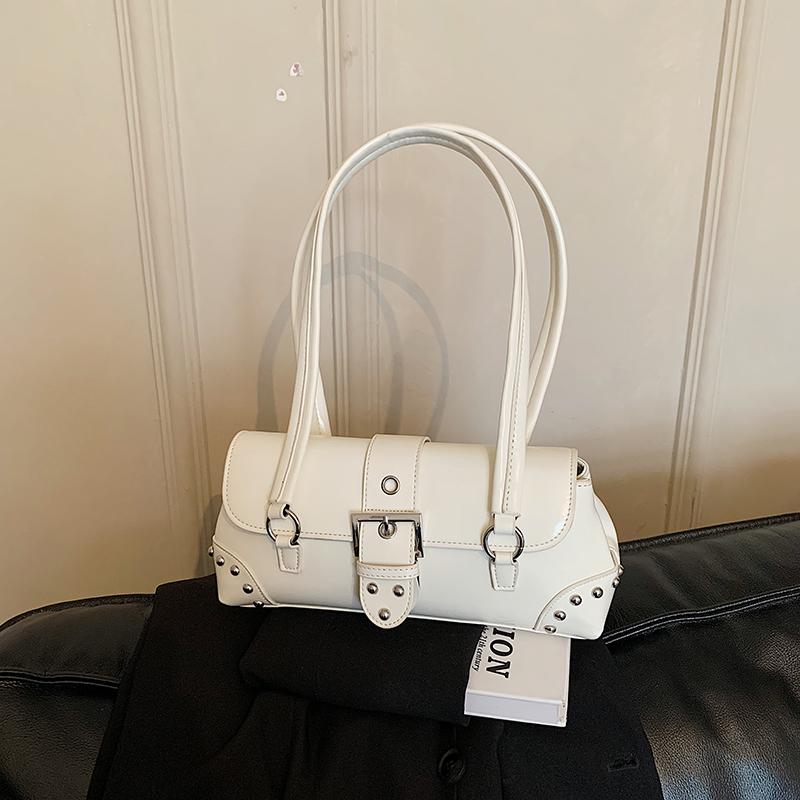 New Ladies Pillow Shaped Belt Lock Single Shoulder Bag Fashion Underarm Bright Leather Women s Bag Stylish Accessory бежевый
New Ladies Pillow Shaped Belt Lock Single Shoulder Bag Fashion Underarm Bright Leather Women s Bag Stylish Accessory бежевый
