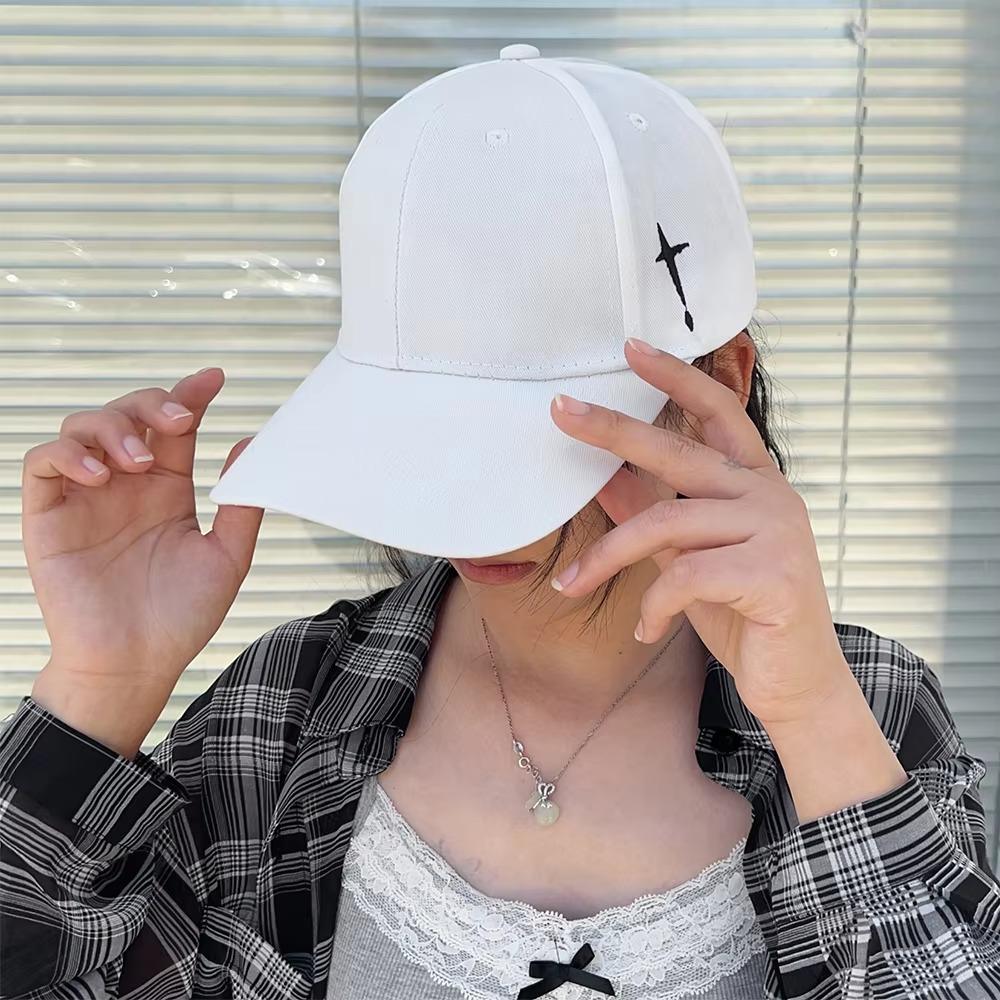 Show Face Small Baseball Hat Letter Embroidered Sunshade Hat Duck Tongue Cap Spring And Autumn зелений
Show Face Small Baseball Hat Letter Embroidered Sunshade Hat Duck Tongue Cap Spring And Autumn зелений