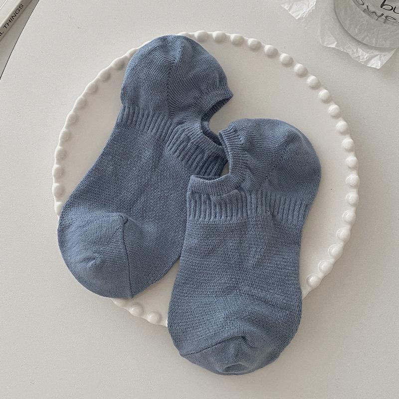 Мужские летние тонкие однотонные дышащие носки-следки, не сползающие 1 pair темно-синий
Мужские летние тонкие однотонные дышащие носки-следки, не сползающие 1 pair темно-синий