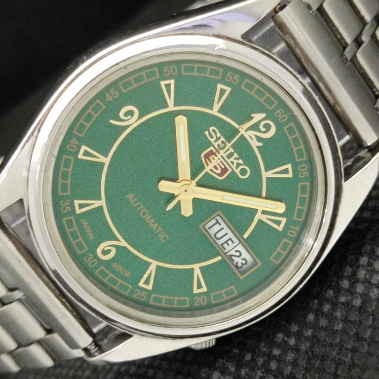 USED VINTAGE SEIKO 5 AUTO 6309A JAPAN MENS D/D GREEN WATCH 608b-a315273-9 SKU608b-a315273
USED VINTAGE SEIKO 5 AUTO 6309A JAPAN MENS D/D GREEN WATCH 608b-a315273-9 SKU608b-a315273