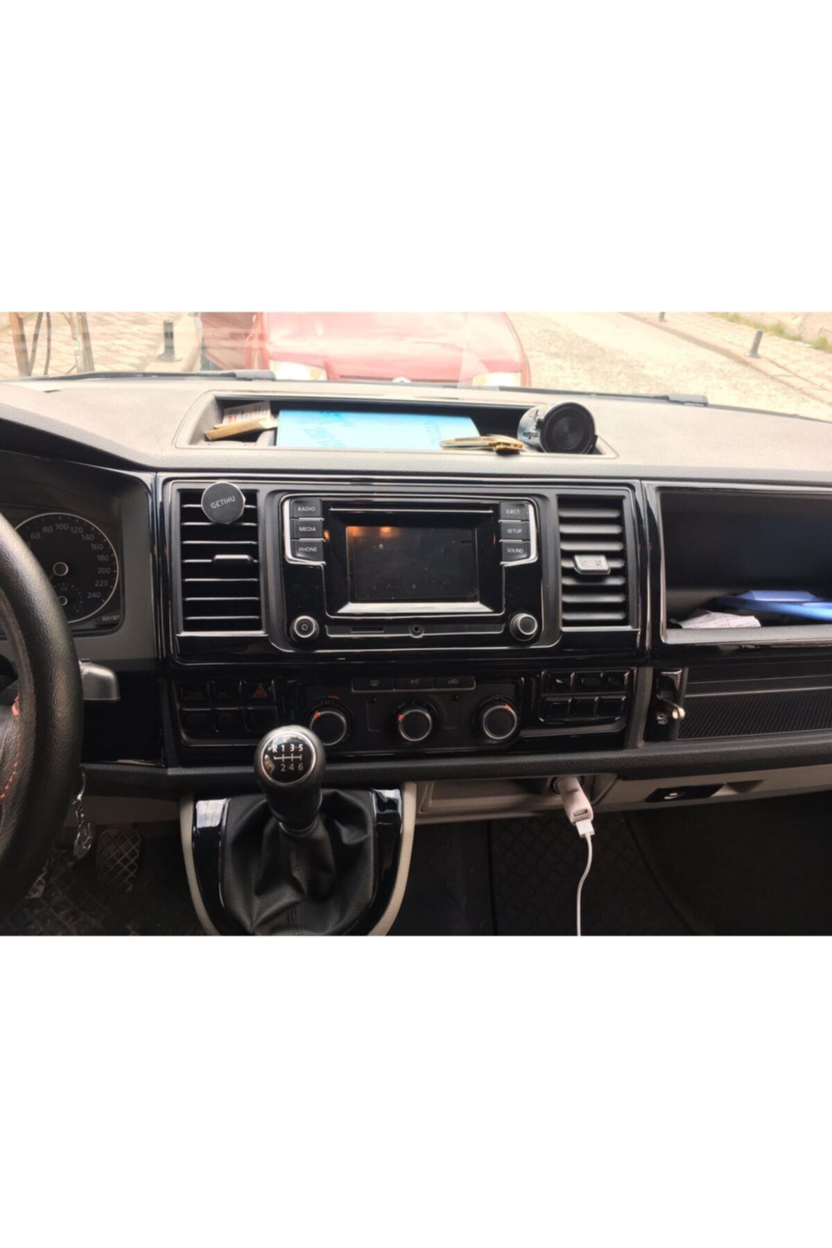 Volkswagen Transporter T7 Siyah Desen Ful Set Maun Kaplama
Volkswagen Transporter T7 Siyah Desen Ful Set Maun Kaplama