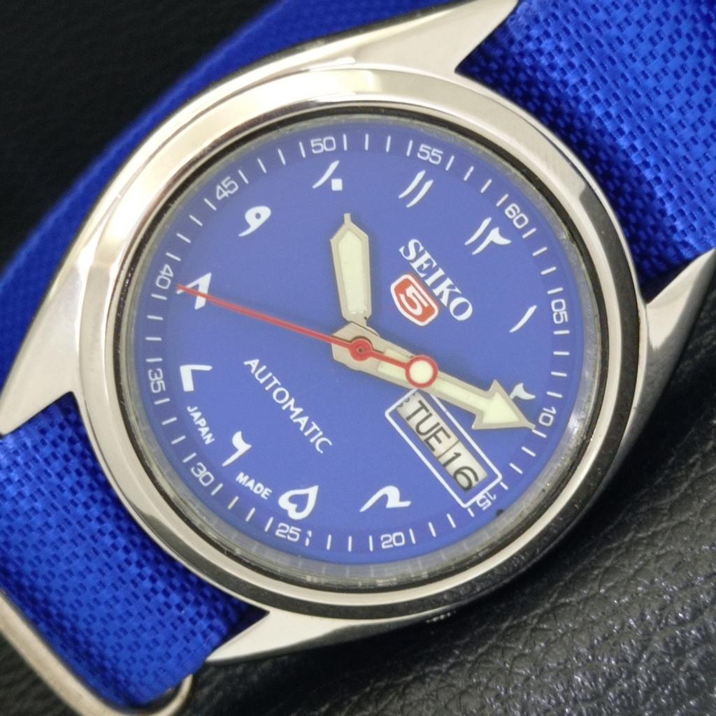 Б/У винтажные автоматические японские мужские часы SEIKO 5 с арабским синим циферблатом a434667-2 R121-a434667
Б/У винтажные автоматические японские мужские часы SEIKO 5 с арабским синим циферблатом a434667-2 R121-a434667