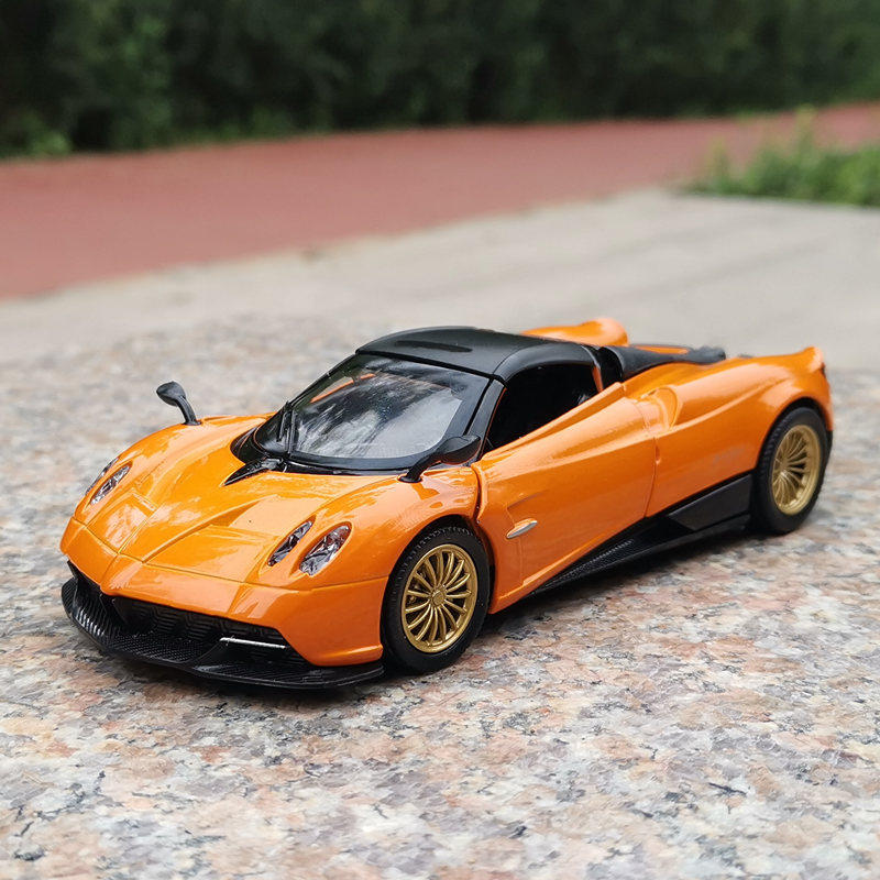 1:32 Pagani Huayra Supercar Alloy Model Car Toy Diecasts Metal Casting Sound and Light Car Toys For Children Vehicle помаранчевий
1:32 Pagani Huayra Supercar Alloy Model Car Toy Diecasts Metal Casting Sound and Light Car Toys For Children Vehicle помаранчевий