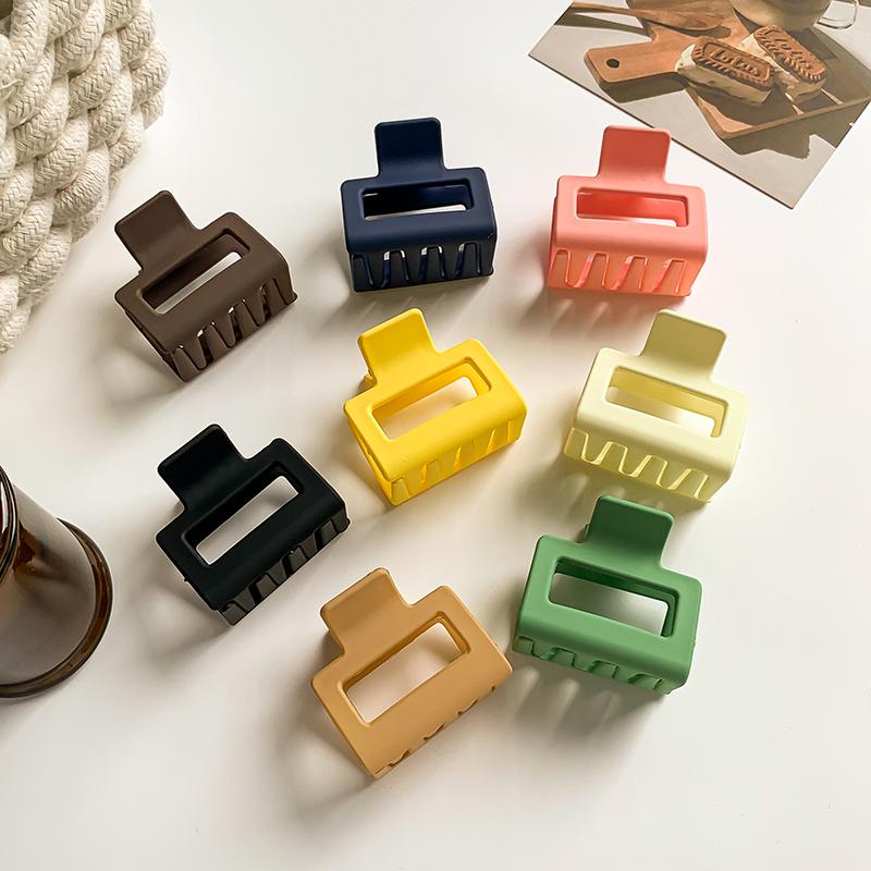 5cm Mini Square Hair Clips Korean Simple Frosted Head Shark Cawl Clips Ponytail Fashion Hairpin Girls Hair Accessories
5cm Mini Square Hair Clips Korean Simple Frosted Head Shark Cawl Clips Ponytail Fashion Hairpin Girls Hair Accessories