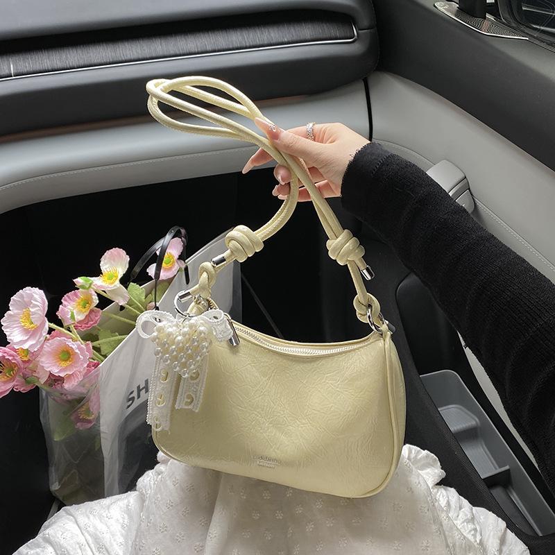 Handbag Women s 2025 Summer New Niche Design Underarm Bag Fashion Versatile Shoulder Crossbody Bag чорний
Handbag Women s 2025 Summer New Niche Design Underarm Bag Fashion Versatile Shoulder Crossbody Bag чорний