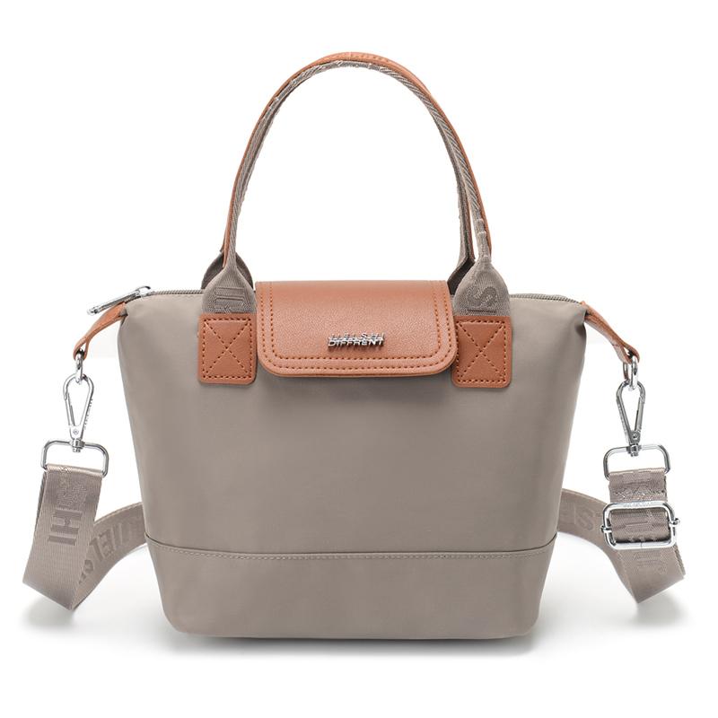 Fashion Casual Shoulder Bag Women High Quality Nylon Handbags Small Capacity Classic Tote Bag Folding Designer сірий
Fashion Casual Shoulder Bag Women High Quality Nylon Handbags Small Capacity Classic Tote Bag Folding Designer сірий
