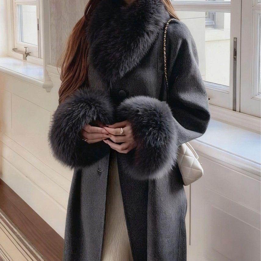 Korean Style Swiss Snow Night Double-Sided Long Coat with Detachable Fur Collar M 115-135 lbs
Korean Style Swiss Snow Night Double-Sided Long Coat with Detachable Fur Collar M 115-135 lbs
