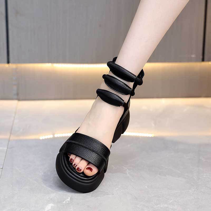 New sandals women s leather surface wear muffin thick-soled open-toed fish mouth cool boots casual fashion sandals 35 чорний
New sandals women s leather surface wear muffin thick-soled open-toed fish mouth cool boots casual fashion sandals 35 чорний